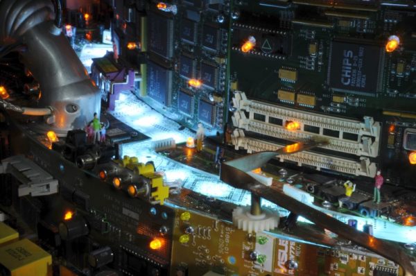 Electri-City Mountain - Image 4